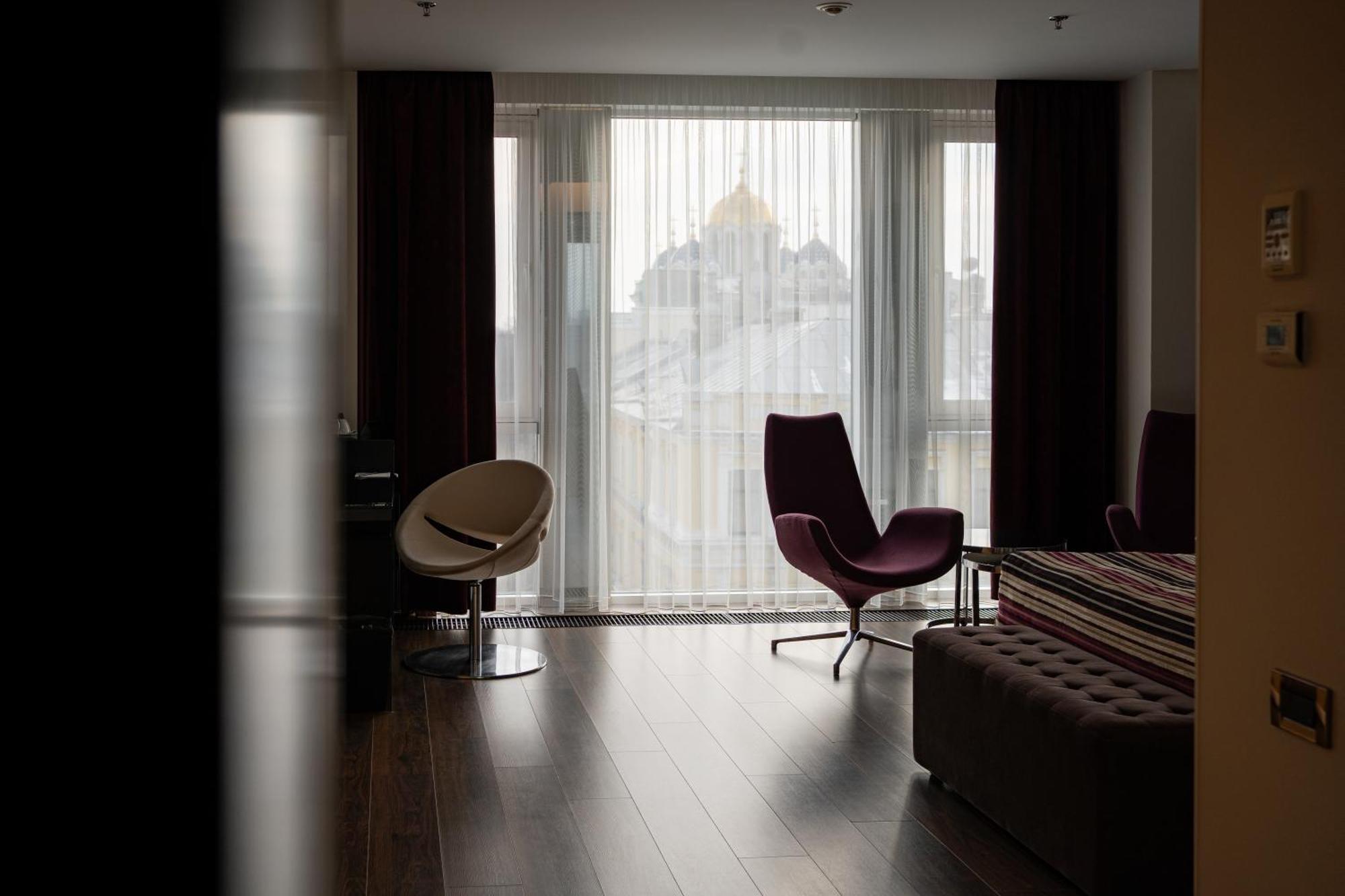 11 Mirrors Design Hotel Kyiv Exterior foto